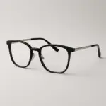 Montature in metallo o acetato: differenze reali tra comfort, peso e stile